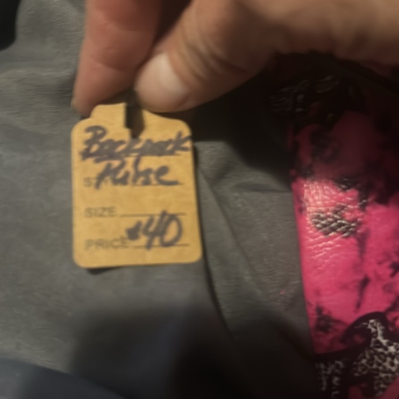 Backpack - Picture 4 of 4